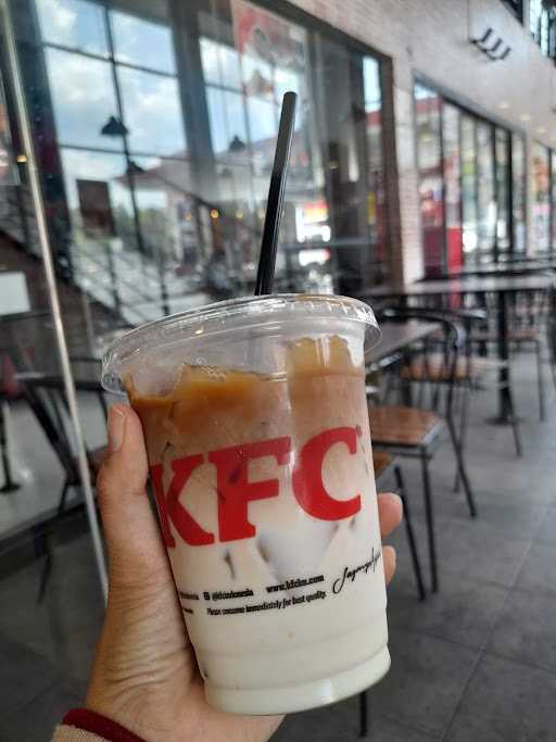 KFC - Demang Lebar Daun Palembang 3