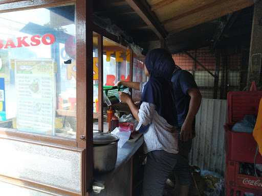 Bakso Mie Ayam Lestari 9