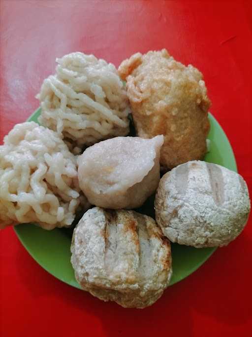 Pempek Cek Mala 8