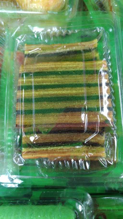 Kue Lapangan Hatta 6