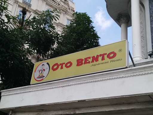 Oto Bento 2