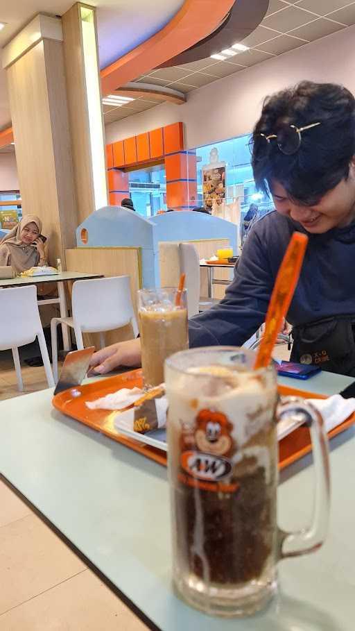 A & W 3