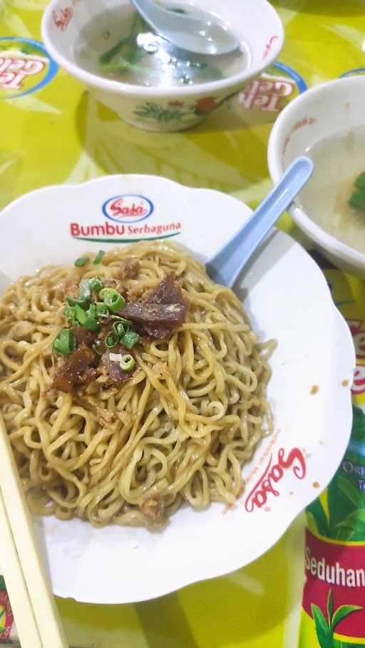 Bakmi Acuan 8