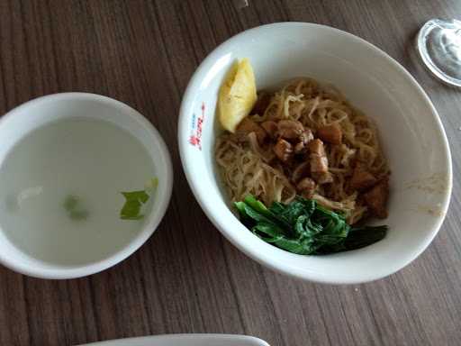 Bakmi Naga Resto - Komplek International Plaza Palembang 7