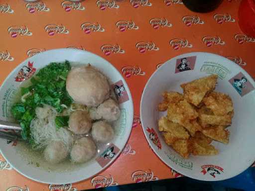 Bakso & Mie Ayam Plenos 3