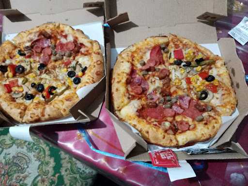 Domino'S Pizza 6