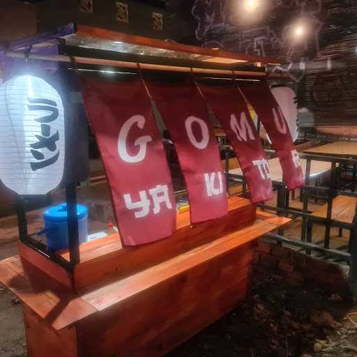 Gomu Yakitori 1