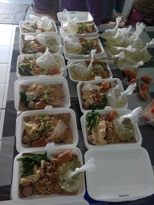 Mie Ayam Lili 4