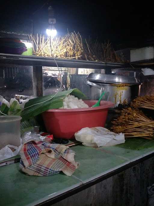 Rm. Sate Padang Pak Tuo 4