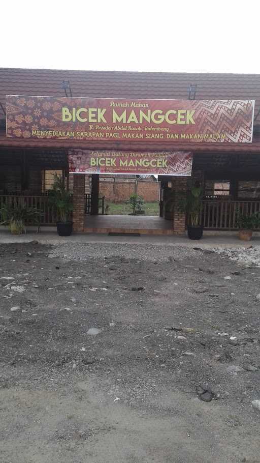 Rumah Makan Bicek Mangcek 10