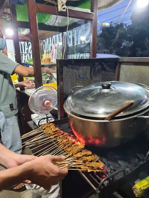 Sate Padang Binaria Uni Yelly 3