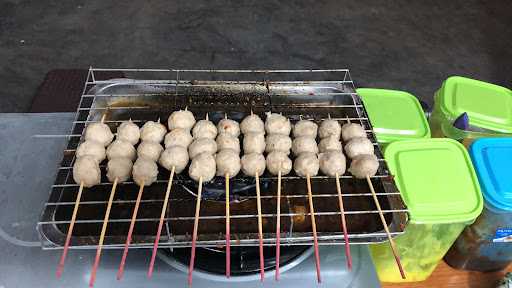 Bakso Bakar Mahkota, Pangsit Chili Oil & Es Teh Jumbo “Lambe Tonggo” 4