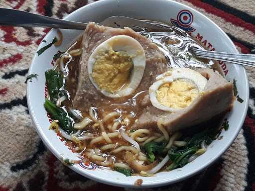 Bakso Tumpeng (Lesehan Mbanyumili) 6