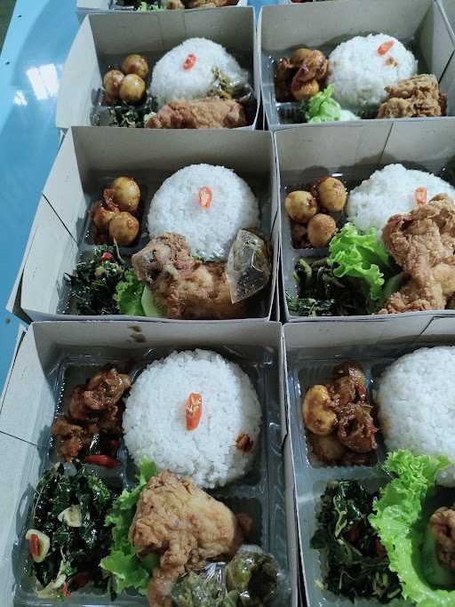 Lesehan Pecel Lele 9