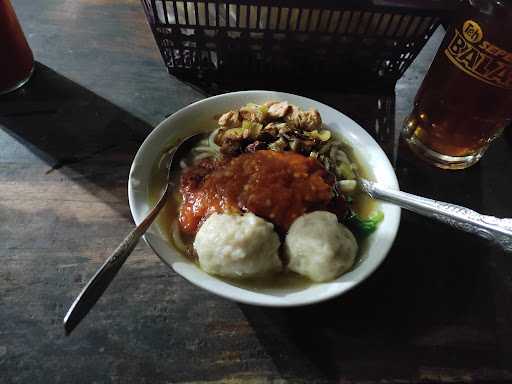 Mie Ayam Malam 9