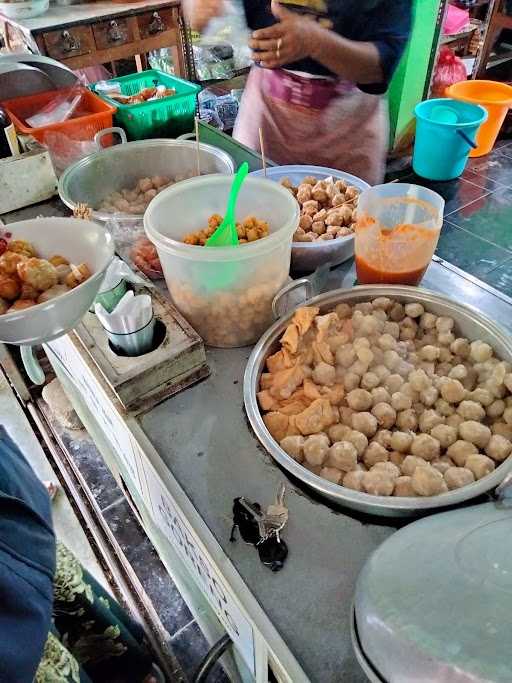 Siomay Dan Bakso Payaman 6