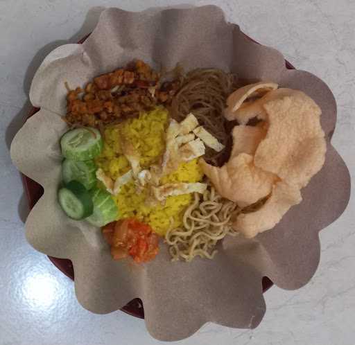 Lapak Nasi Kuning Pilemburan 2