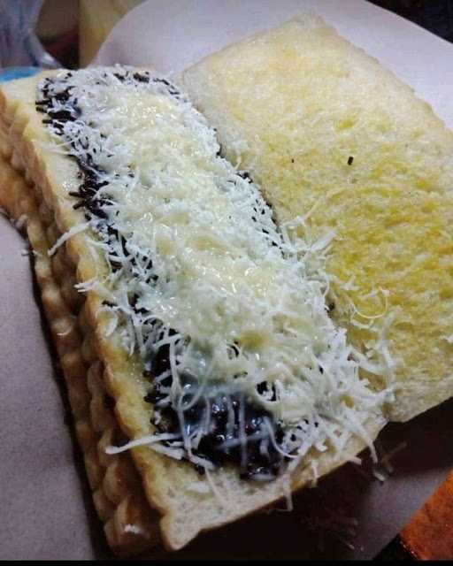 Roti Bakar Khas Bandung Robalu 3