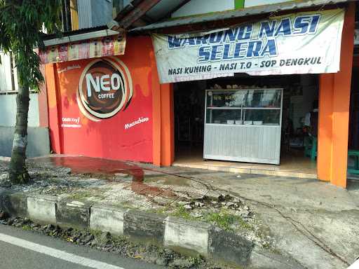 Warung Nasi Ibu Sari 4