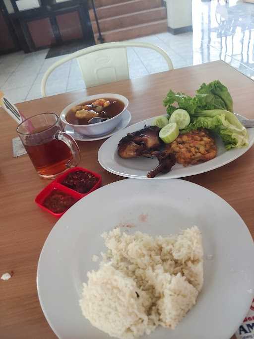 Warung Nasi Ampera Indramayu 8