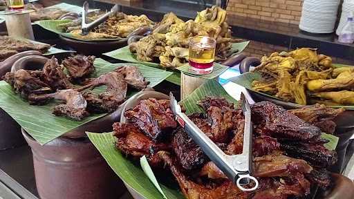 Warung Nasi Ampera Indramayu 4