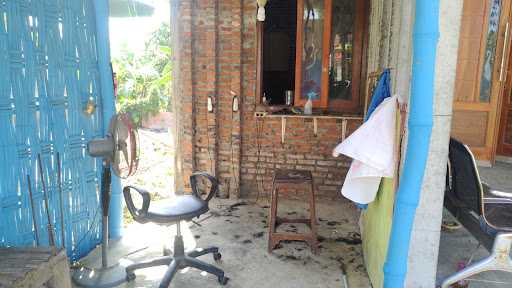 Barber Shop Mawar 3