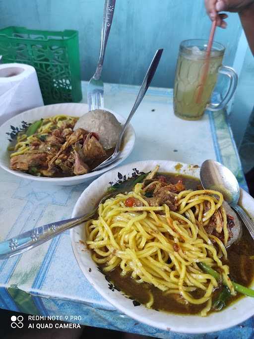 Bakso & Mie Ayam Sadewo 3