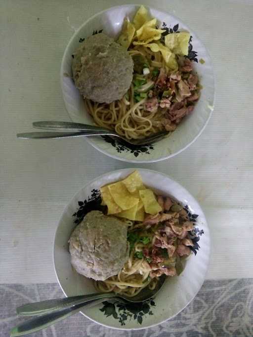 Bakso & Mie Ayam Sadewo 1