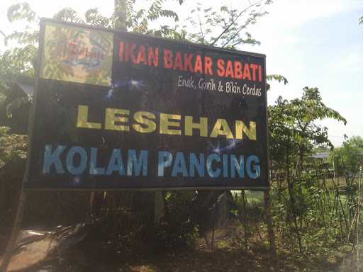 Kolam Pancing & Lesehan Sabati 9