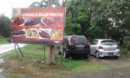 Kolam Pancing & Lesehan Sabati 7