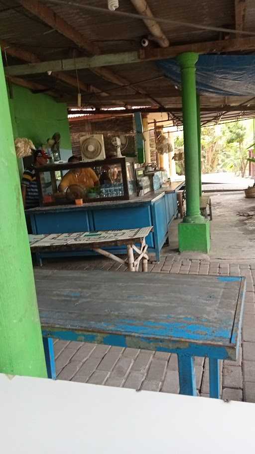 Warung Rujak Bu Kosidah 10