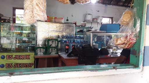 Warung Tambak, Rawon-Pecel Hj. Win 4