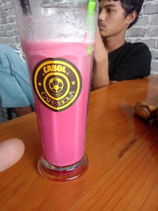 Cafe Bola 5