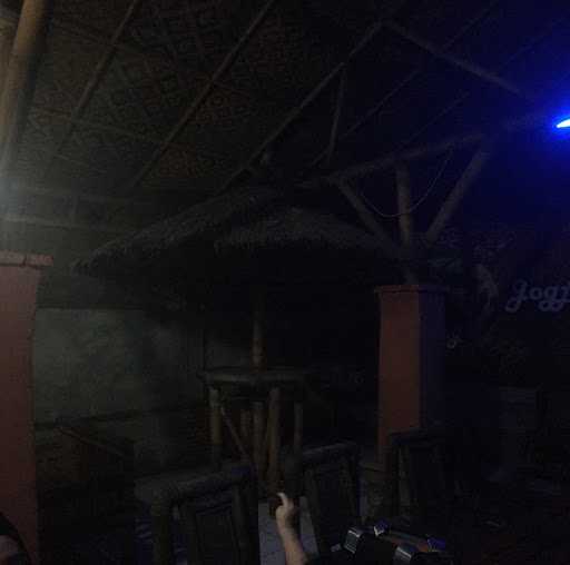 Resto Bambo Dan Warung Betawi 9