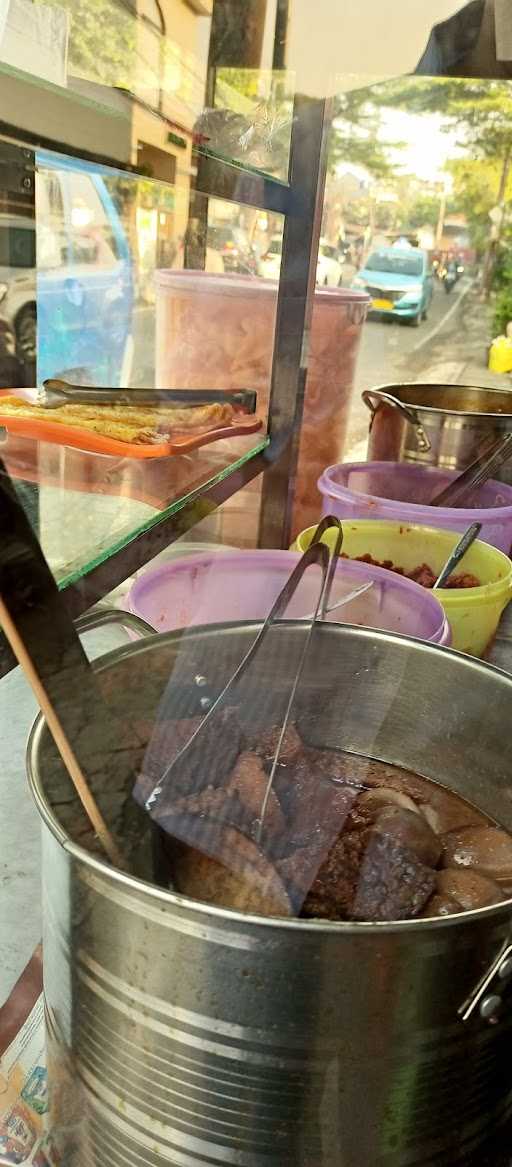 Warung Nasi Uduk Mbak Retno 9