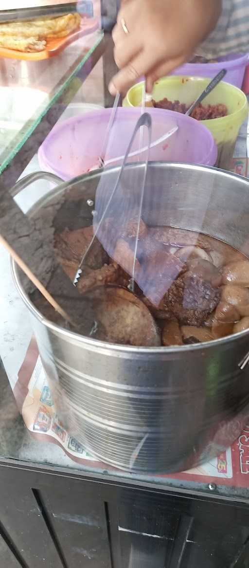 Warung Nasi Uduk Mbak Retno 10