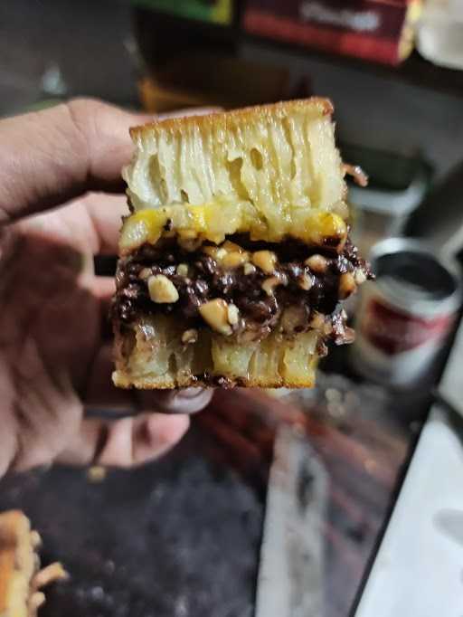 Martabak Royals 4