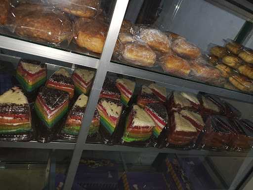 Naura Bakery Sembaturagung 9