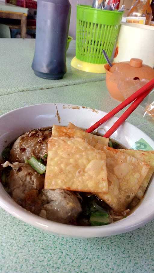 Mie Ayam Bakso Pa'E 3