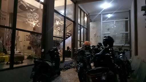 Warung Nyusu Ah 6