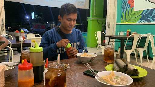 Bakso Solo Cak & Ning 3