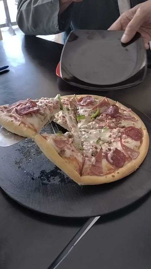 Pizza Fuzta 10