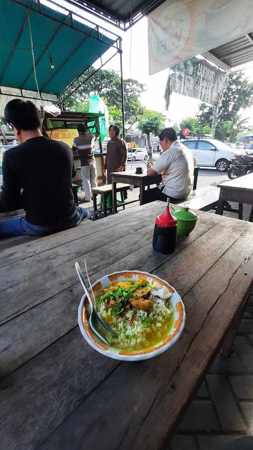 Soto Daging Madura Cak Rowi 8