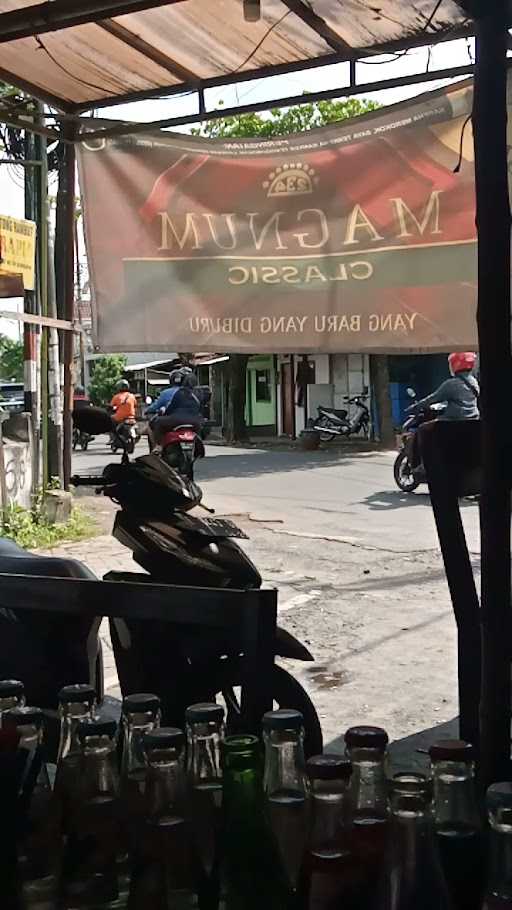 Warung Pojok Pasar 10