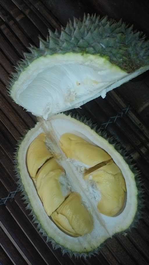 Kios Durian Bu Tomo 7