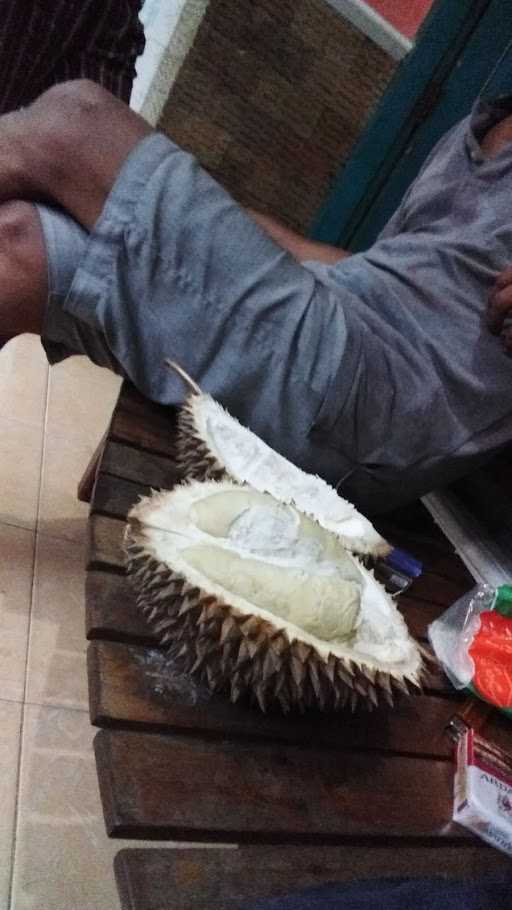 Kios Durian Bu Tomo 8