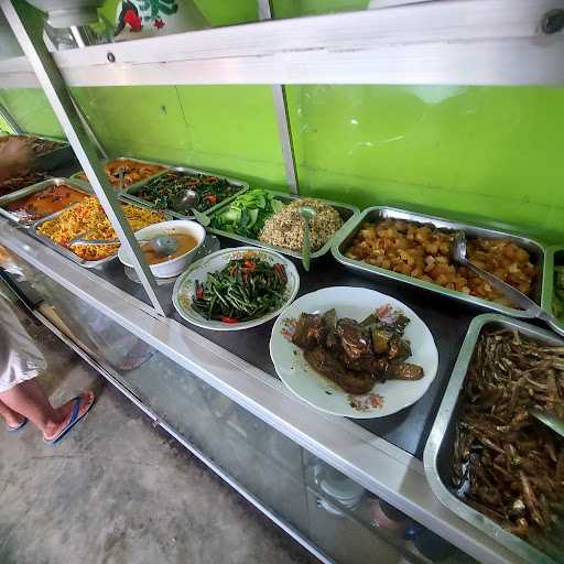 Warung Ijo Bu Maro'Ah 9