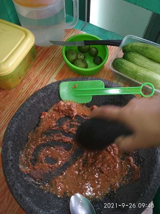 Nasi Uduk Eretan 10