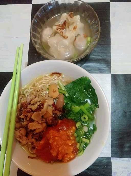 Mie Ayam Dan Bakso Banyumas 7