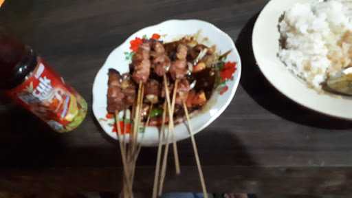 Sate Kambing Pak Gombloh 1